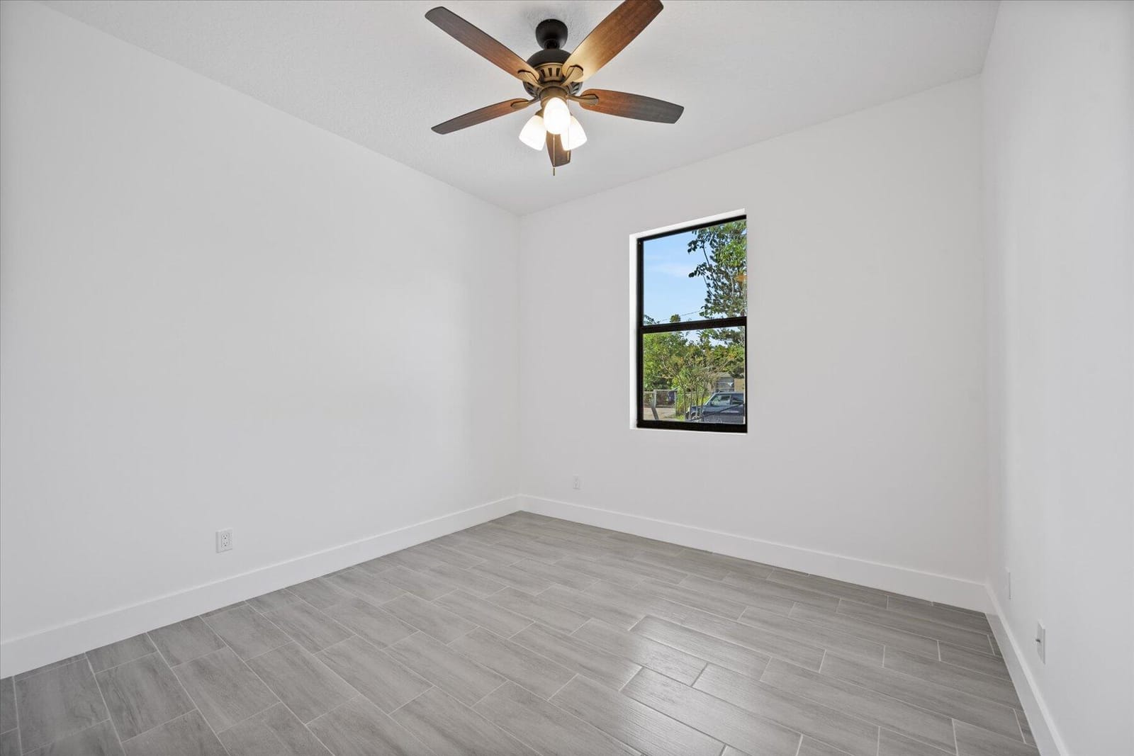 1209 W 33rd Street, Riviera Beach, FL 33404 photo 15