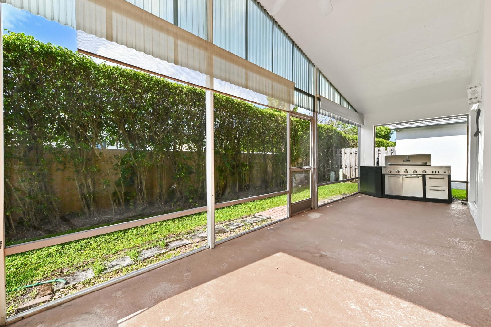 8856 Thames River Drive, Boca Raton, FL 33433 photo 2