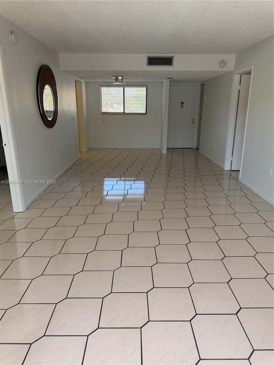 8415 SW 107th Avenue 208W, Miami, FL 33173 photo 3
