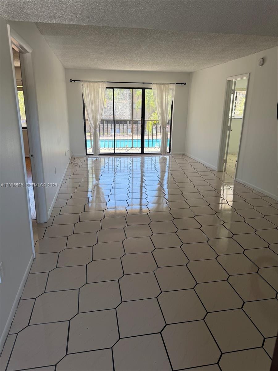 8415 SW 107th Avenue 208W, Miami, FL 33173 photo 4
