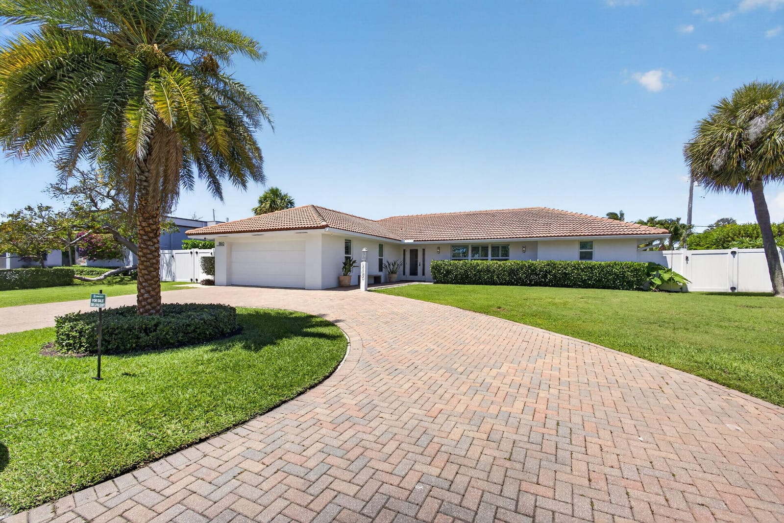 1160 Coral Way, Singer Island, FL 33404 photo 2