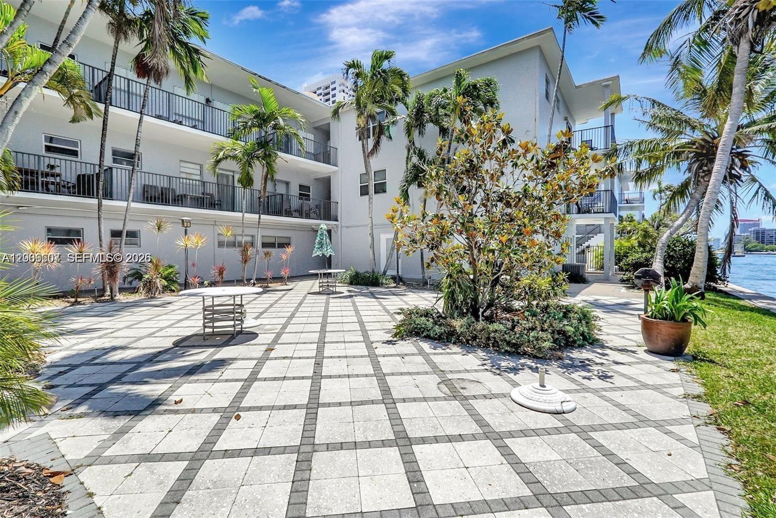 2600 S Ocean Drive S306, Hollywood, FL 33019, Hollywood