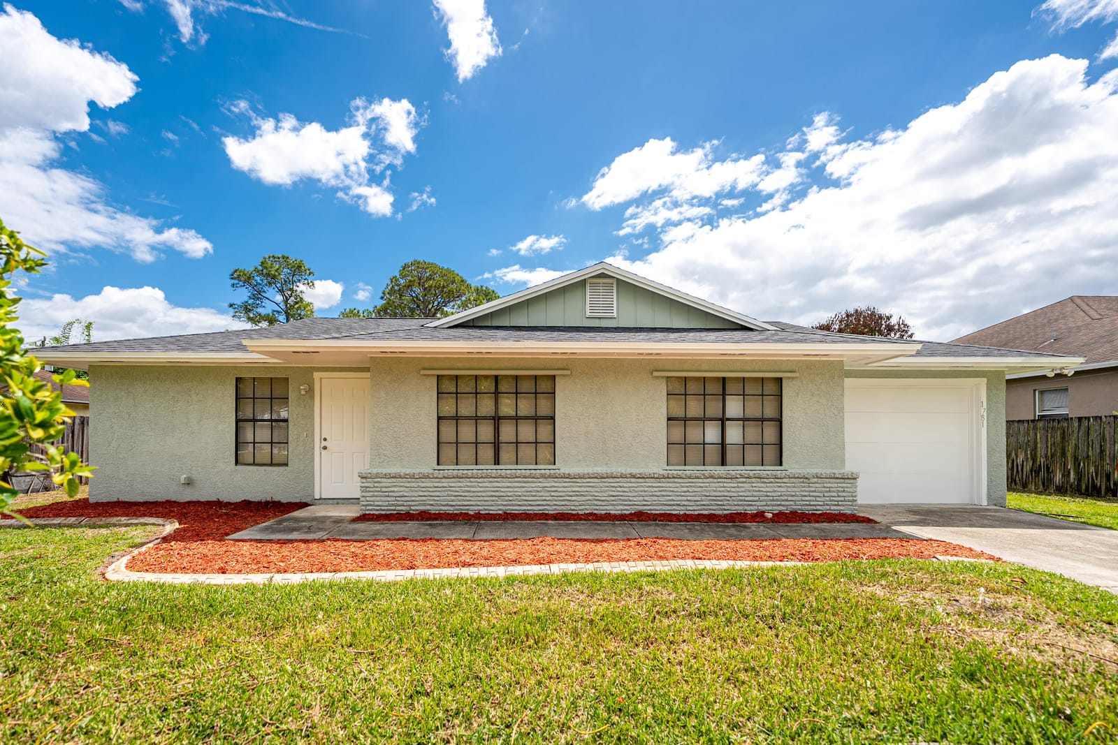1781 SW Cloverleaf Street — photo 12