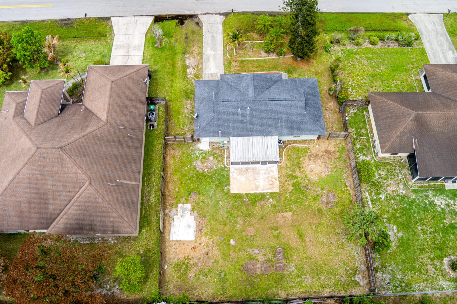 1781 SW Cloverleaf Street — photo 7
