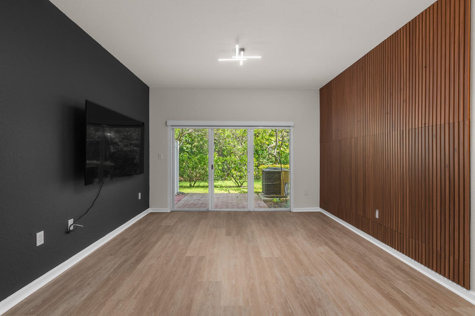 2543 NW 31st Court 2543, Oakland Park, FL 33309 photo 12