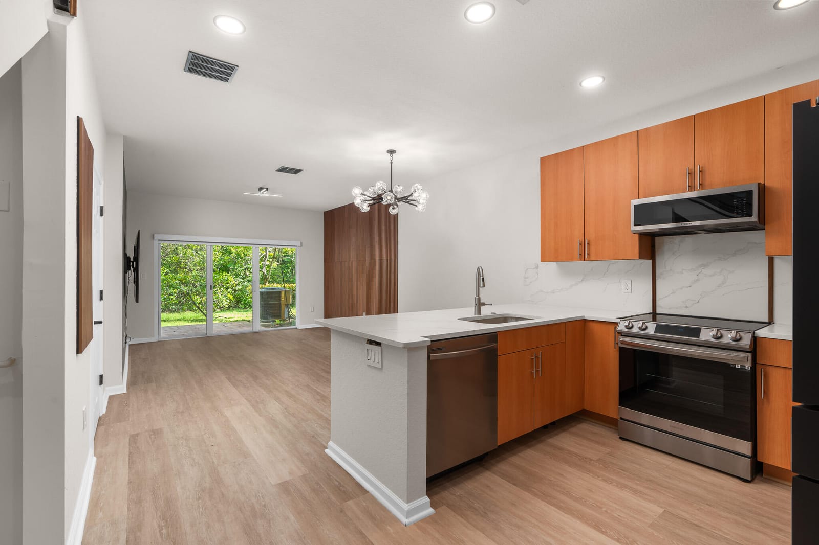 2543 NW 31st Court 2543, Oakland Park, FL 33309 photo 6