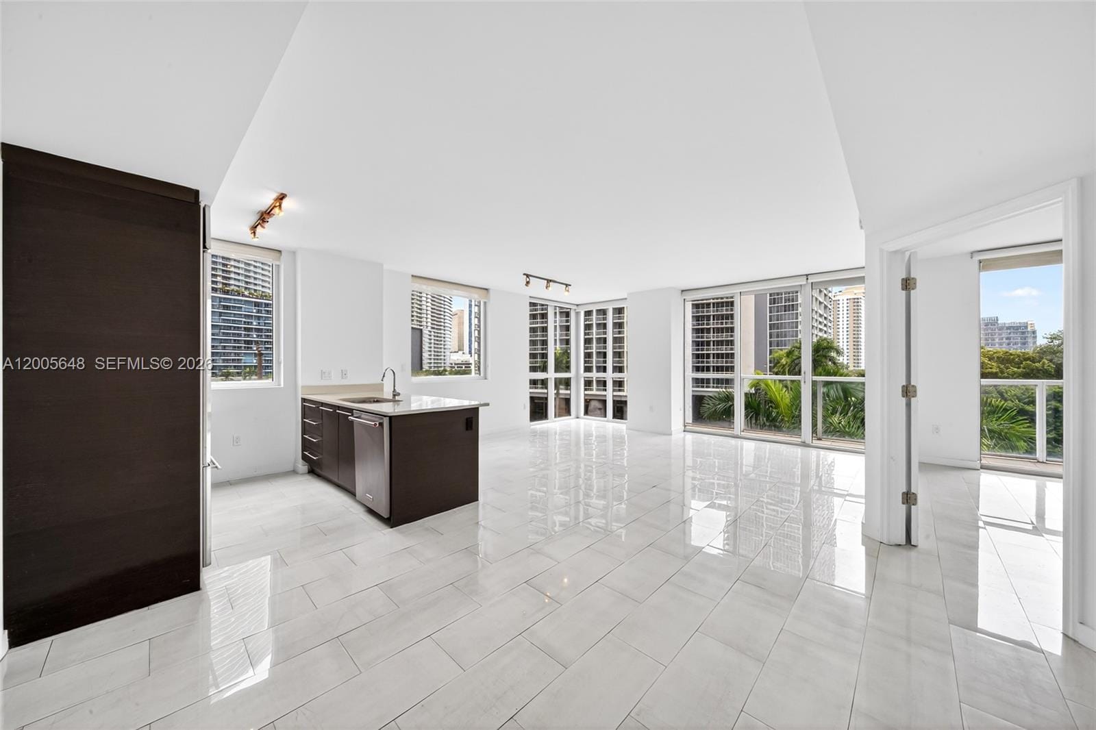 500 Brickell Avenue 501, Miami, FL 33131