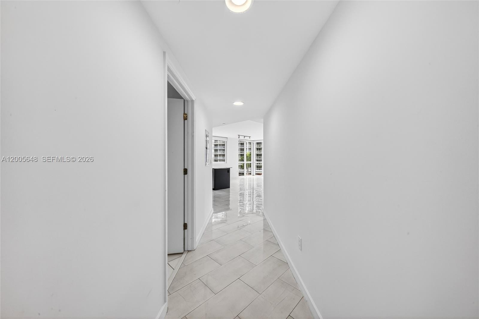 500 Brickell Avenue 501, Miami, FL 33131 photo 14