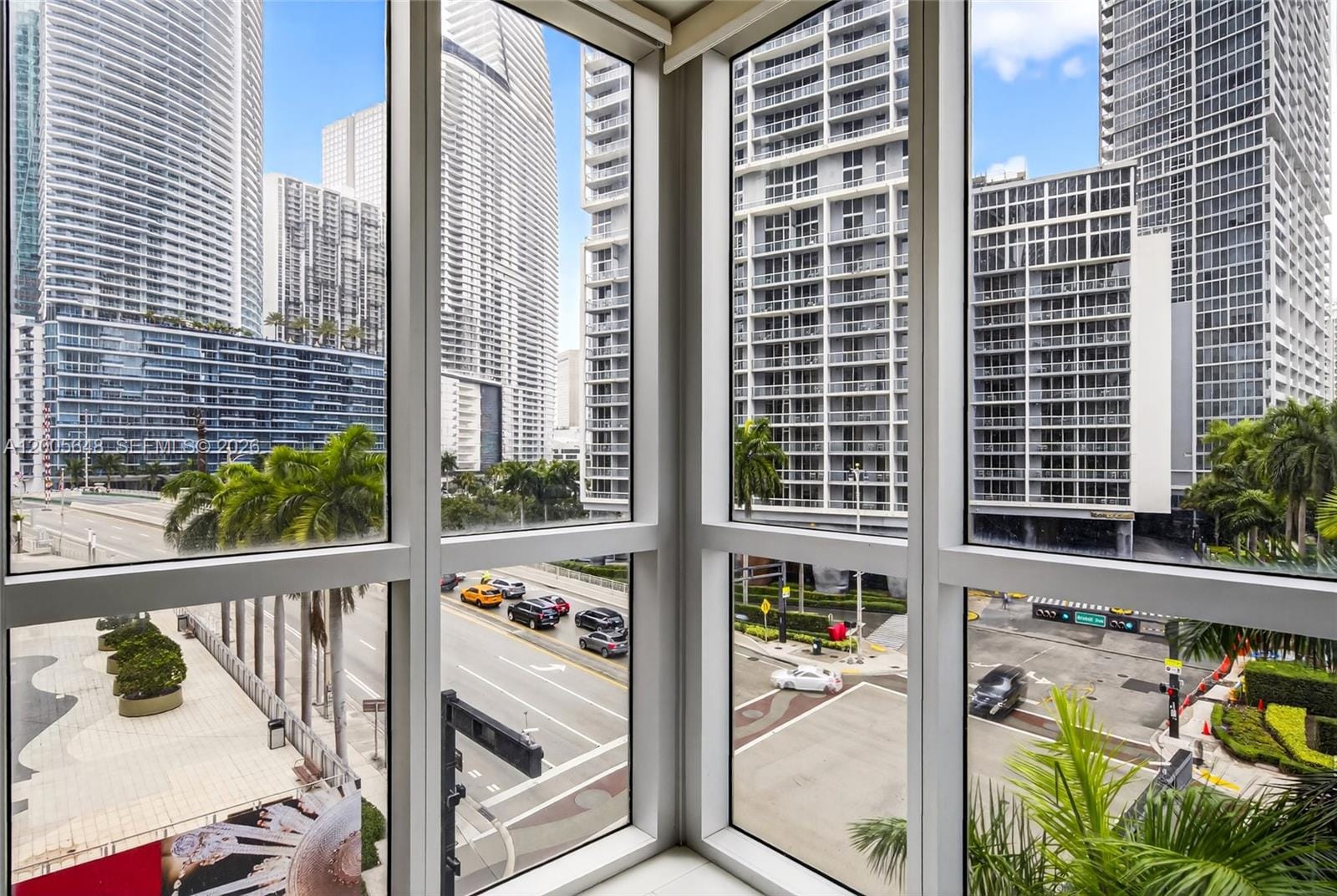 500 Brickell Avenue 501, Miami, FL 33131 photo 3