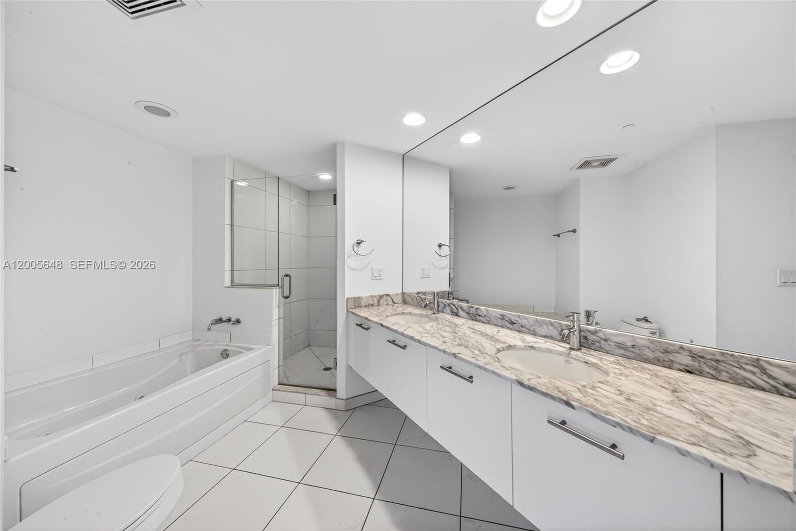 500 Brickell Avenue 501, Miami, FL 33131 photo 27