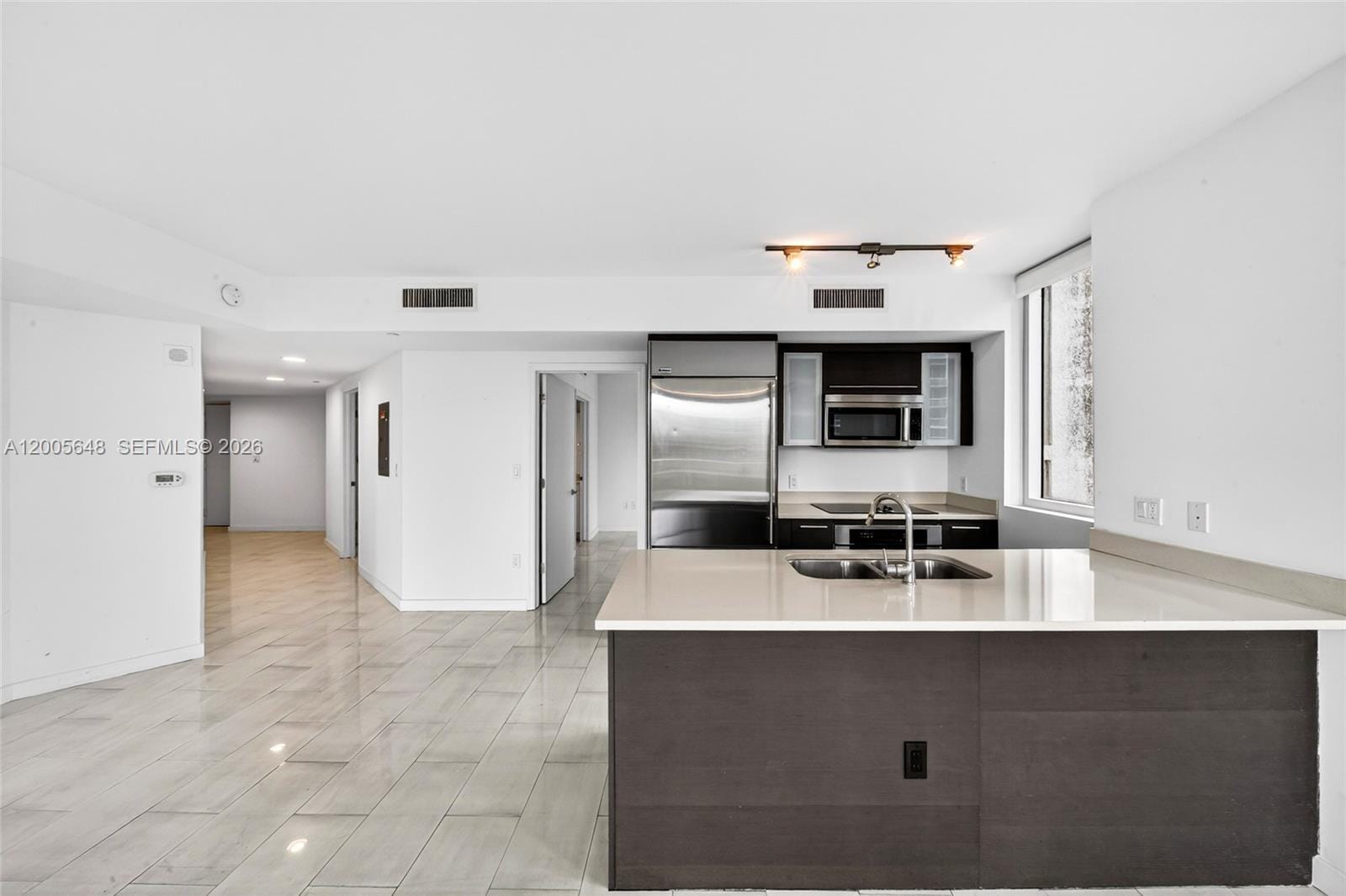 500 Brickell Avenue 501, Miami, FL 33131 photo 8