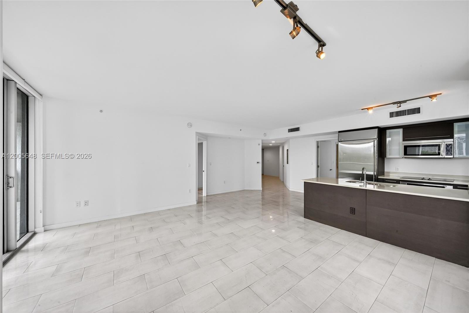 500 Brickell Avenue 501, Miami, FL 33131 photo 10