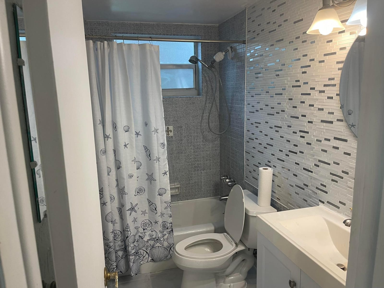 1525 SE 15th Street NE 2 — photo 10