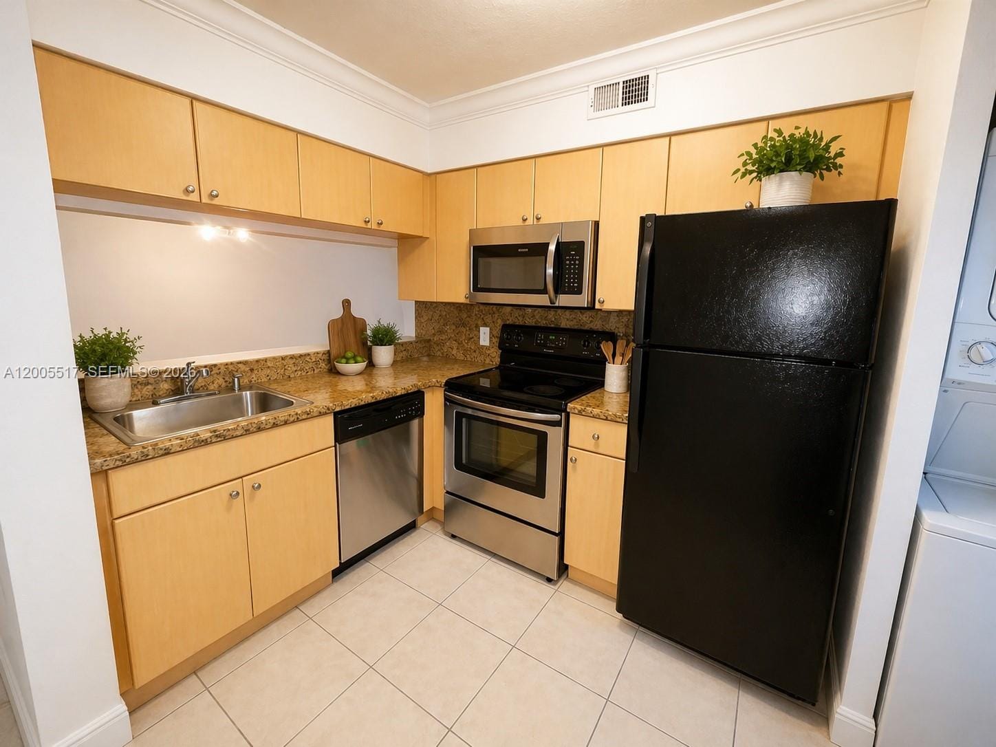 1122 Coral Club Drive 1122, Coral Springs, FL 33071 photo 2