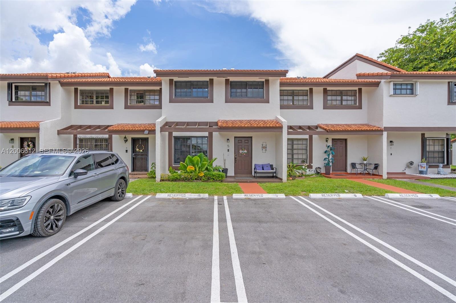 5725 SW 132nd Court 215, Miami, FL 33183, Miami