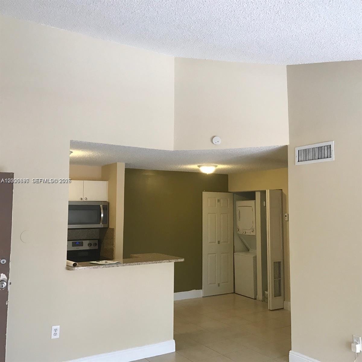 7200 NW 179th Street 302 — photo 3