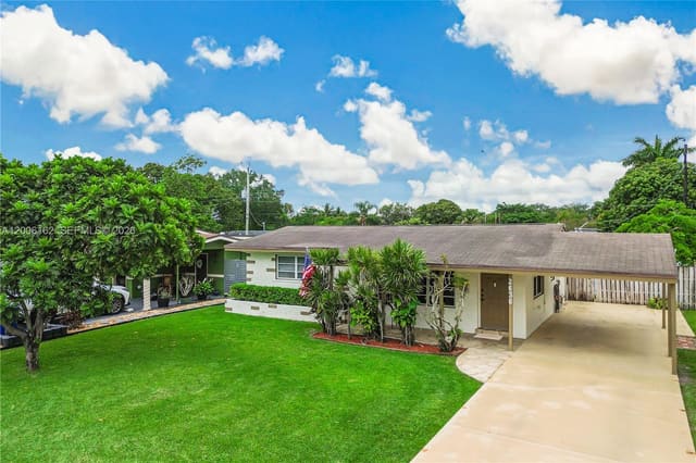 2636 Havana Drive, sold in Miramar Sec 7, Miramar, FL