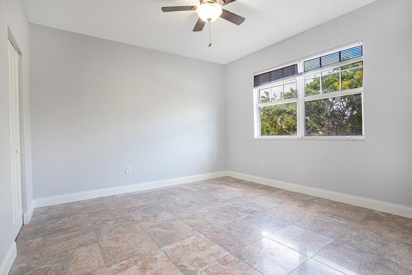 5860 W Sample Road 204, Coral Springs, FL 33063 photo 14