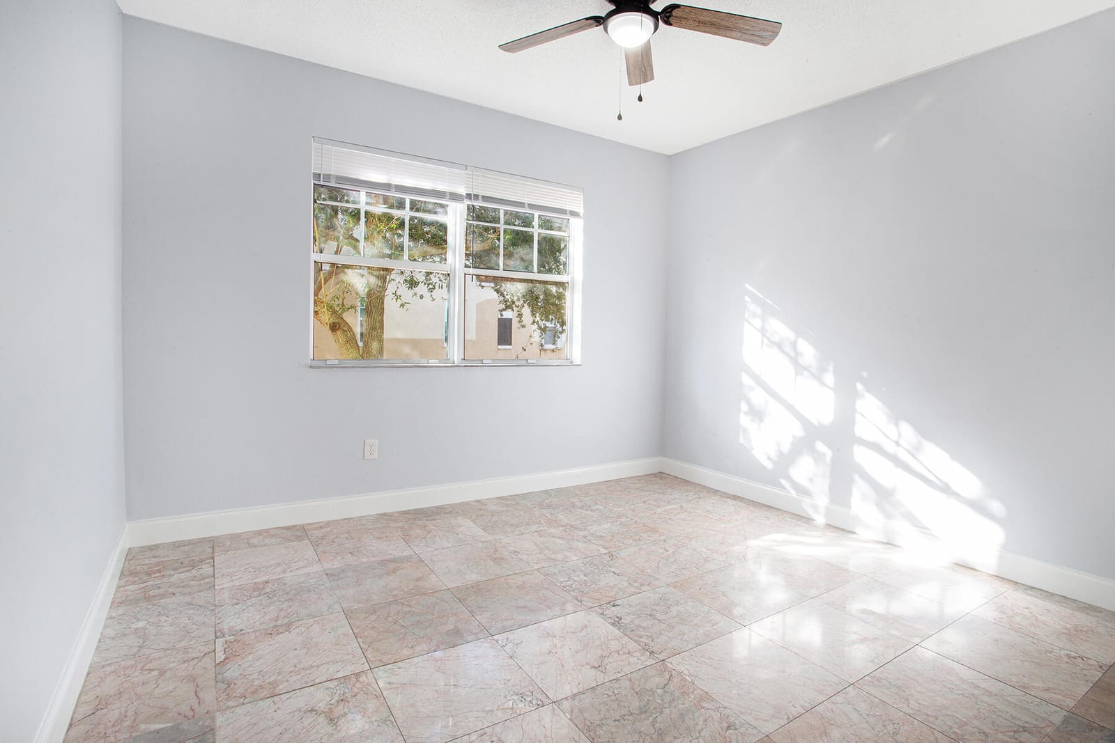 5860 W Sample Road 204, Coral Springs, FL 33063 photo 8