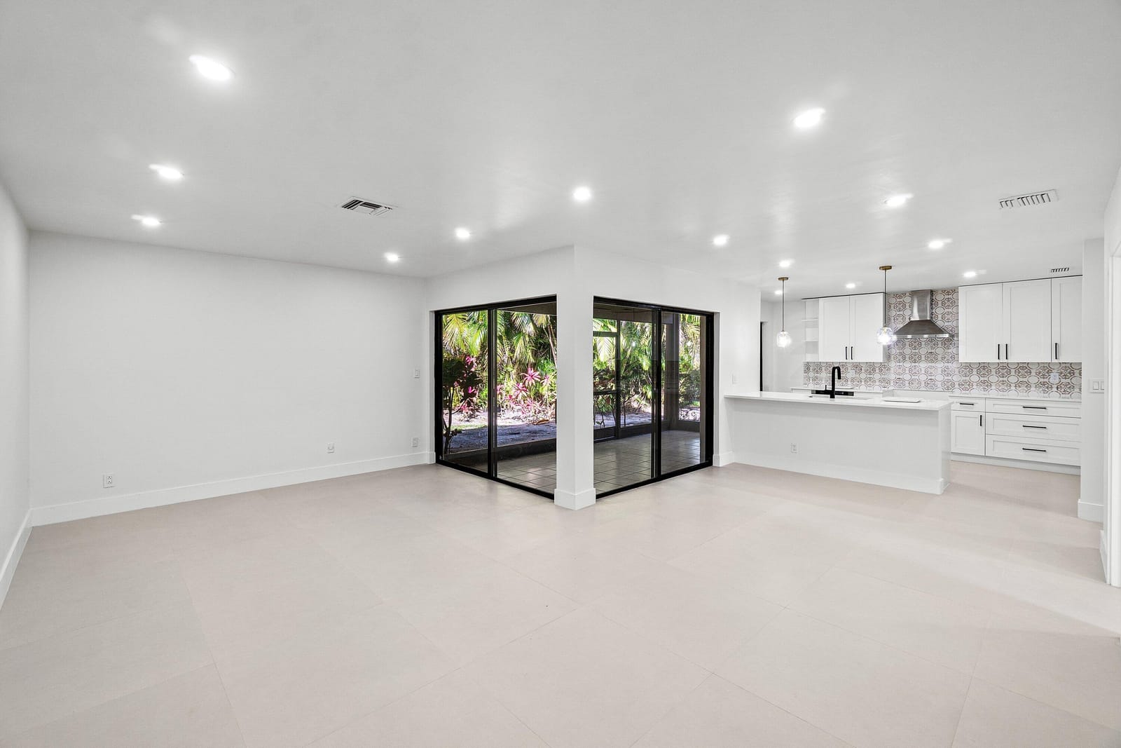 5944 Forest Grove Drive 3, Boynton Beach, FL 33437 photo 4