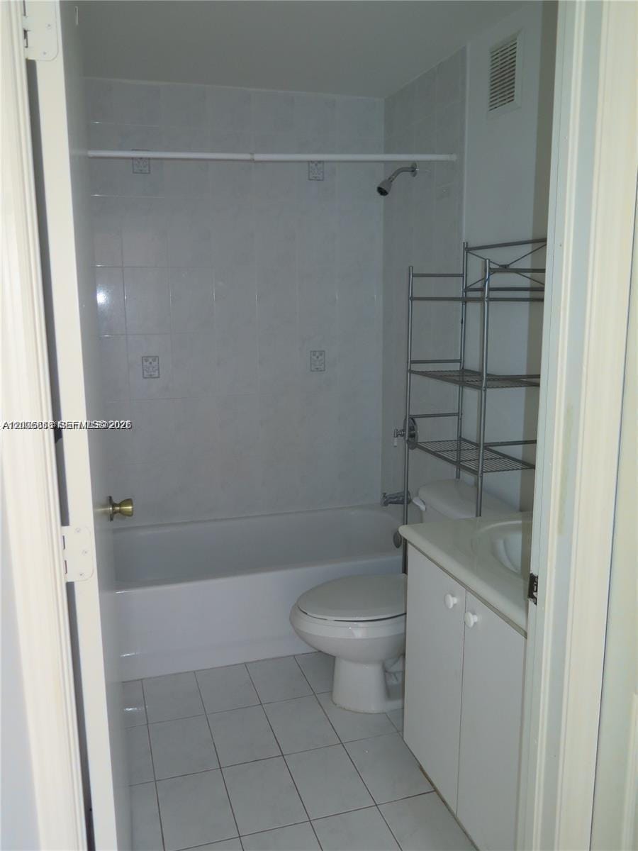 6202 NW 116th Place 443, Doral, FL 33178 photo 10