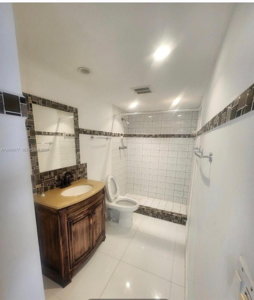 1175 NE Miami Gardens Drive 703, Miami, FL 33179 photo 29