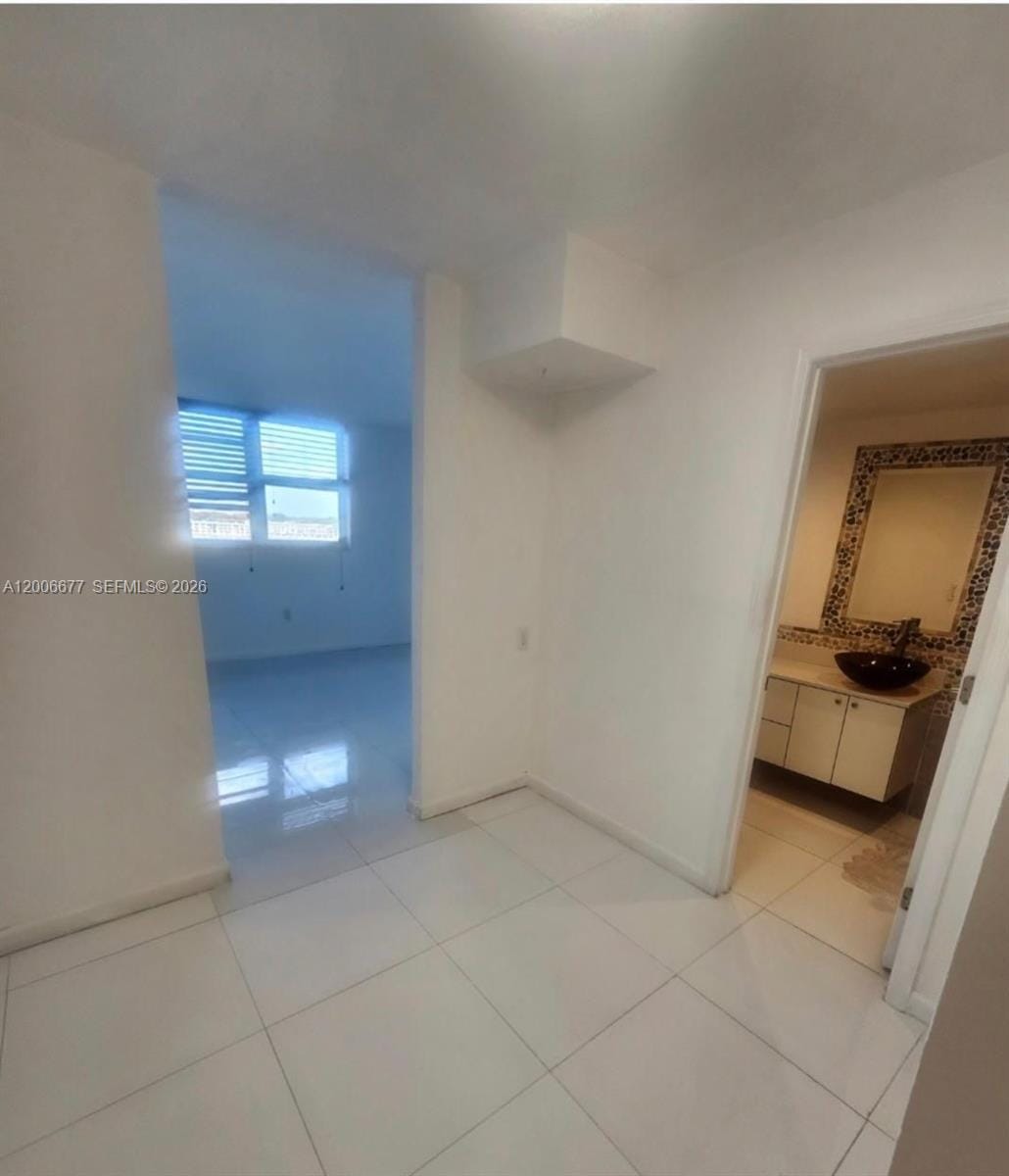 1175 NE Miami Gardens Drive 703, Miami, FL 33179 photo 30