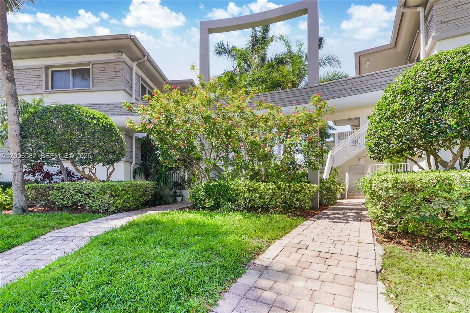 1142 99th Street 24, Bay Harbor Islands, FL 33154, Bay Harbor Islands