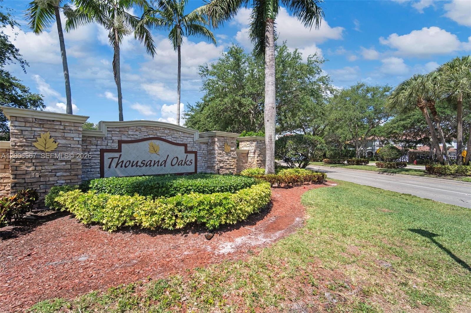 1225 Rosegate Boulevard, Riviera Beach, FL 33404 photo 2