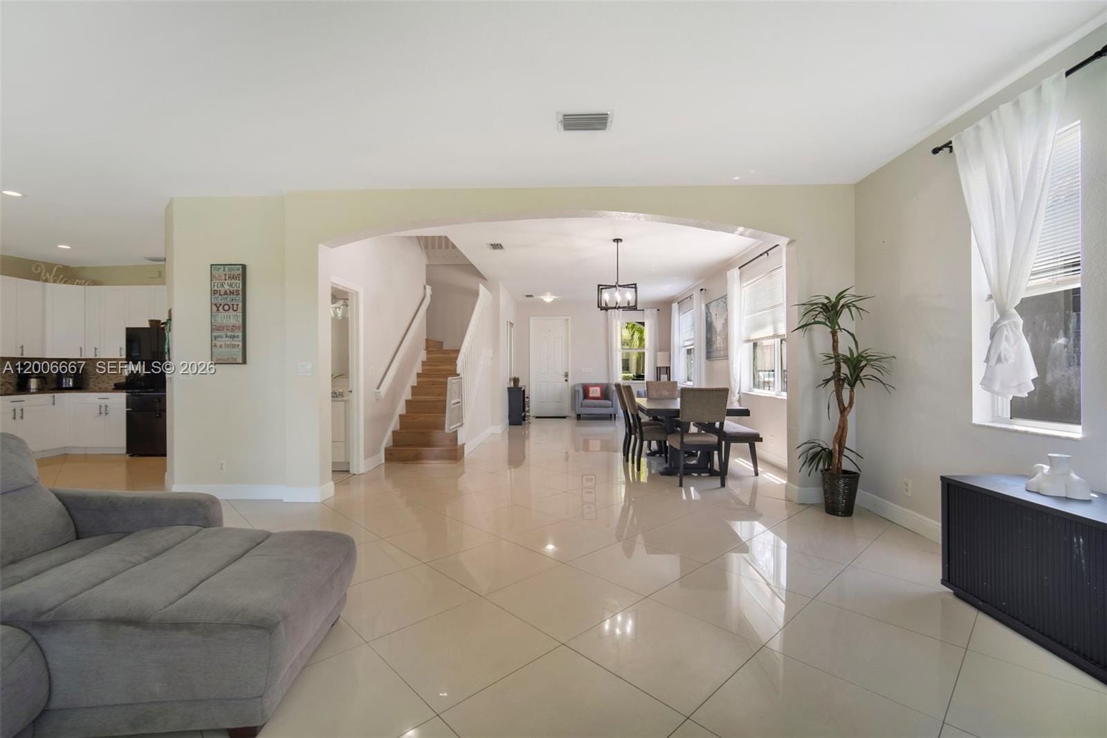 1225 Rosegate Boulevard, Riviera Beach, FL 33404 photo 8