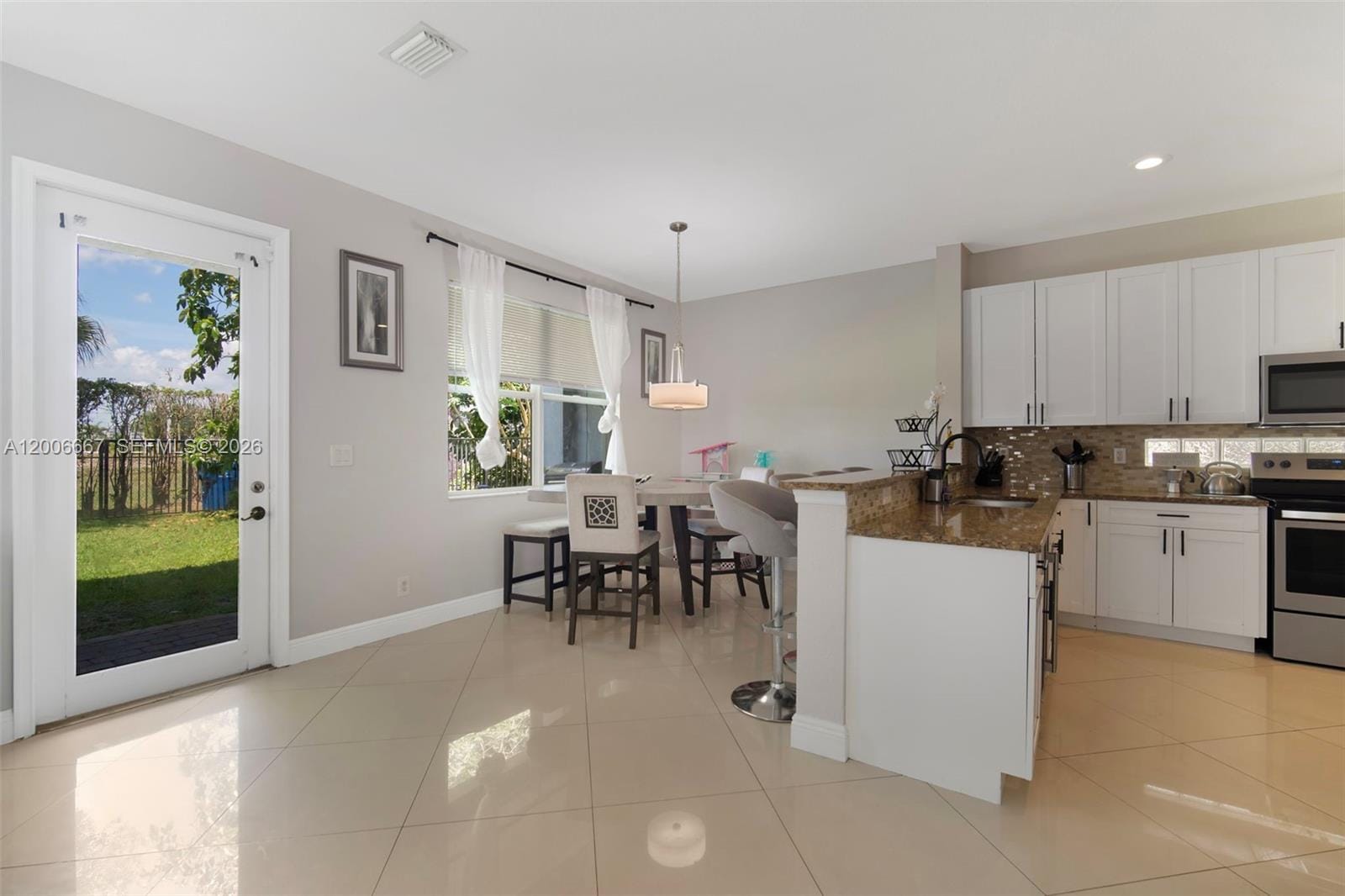 1225 Rosegate Boulevard, Riviera Beach, FL 33404 photo 10