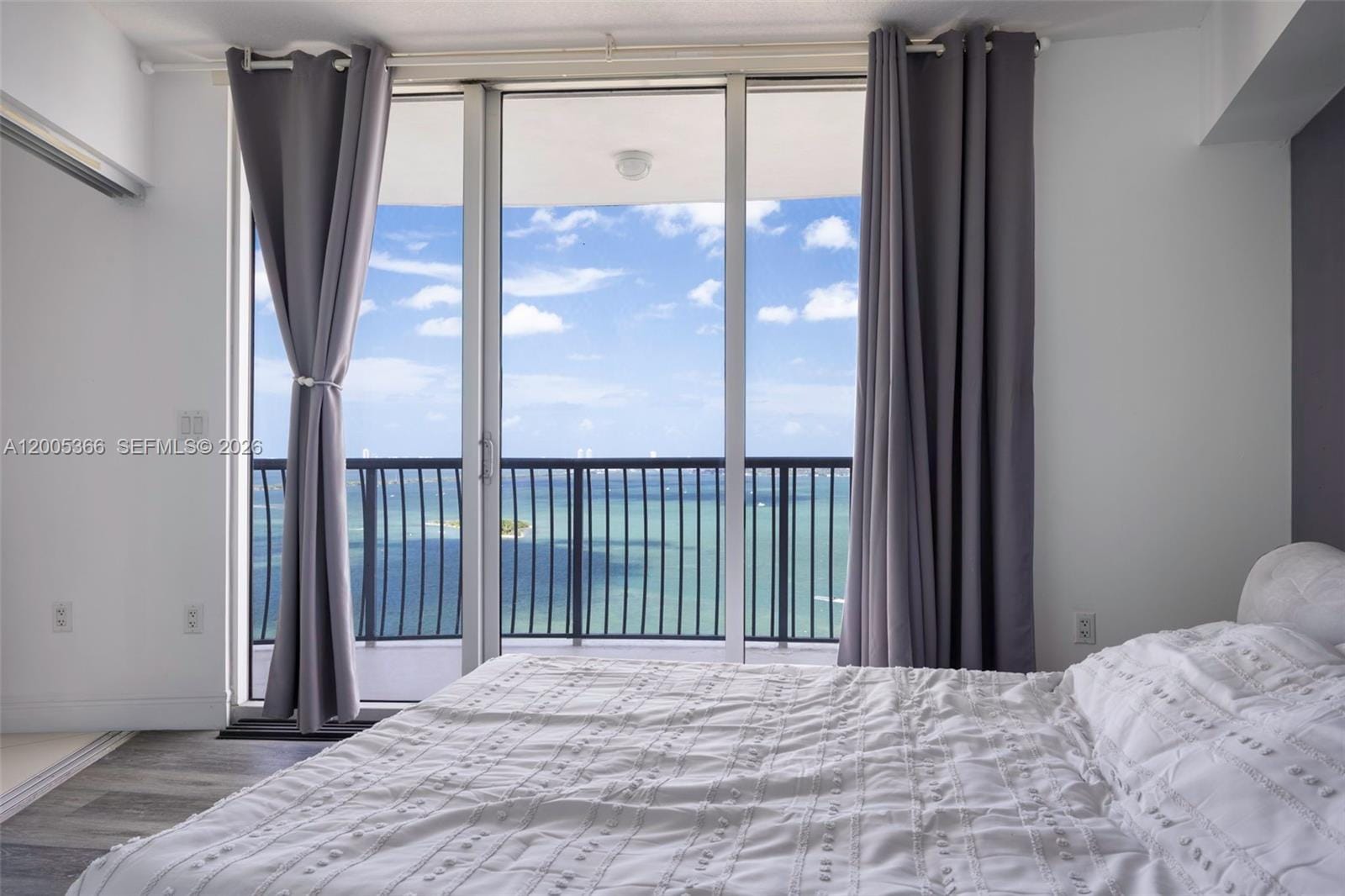1750 N Bayshore Drive 3801, Miami, FL 33132 photo 11