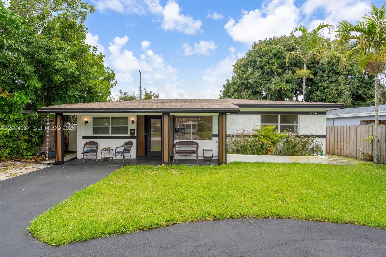 4586 NE 3rd Terrace, Oakland Park, FL 33334, Oakland Park