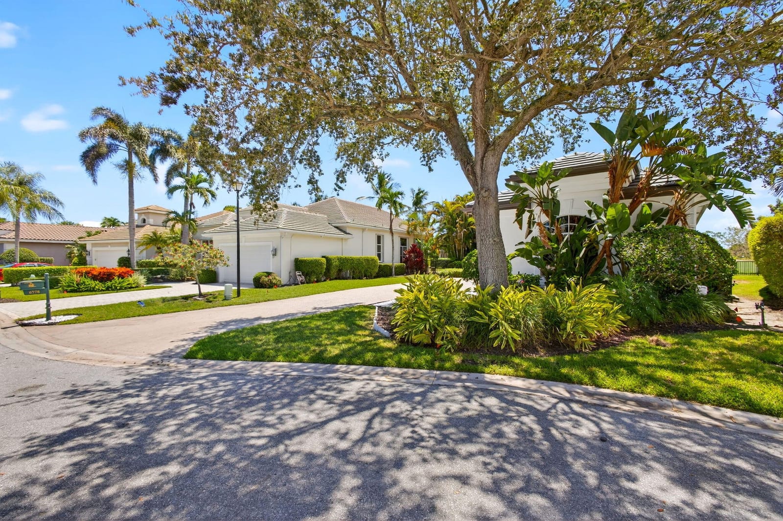6778 Oakmont Way, West Palm Beach, FL 33412 photo 8