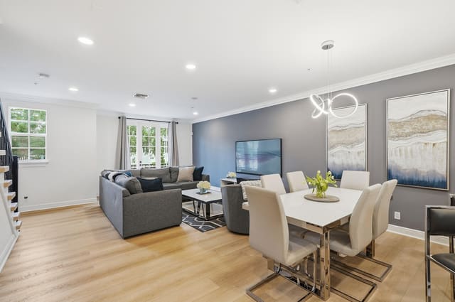 1050 E Heritage Club Circle, sold in Heritage Club, Delray Beach, FL