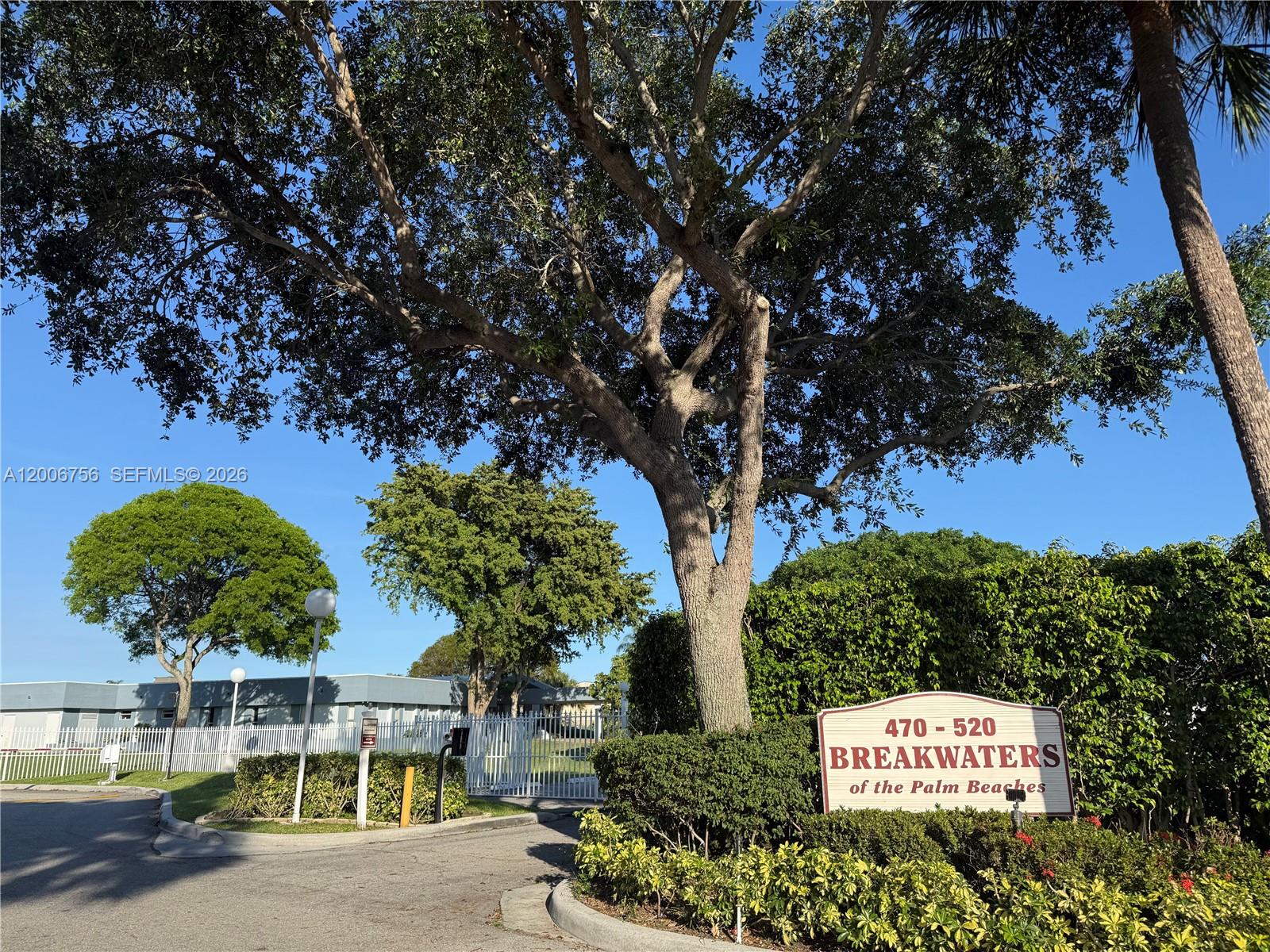 500 Executive Center Drive 1J, West Palm Beach, FL 33401, West Palm Beach