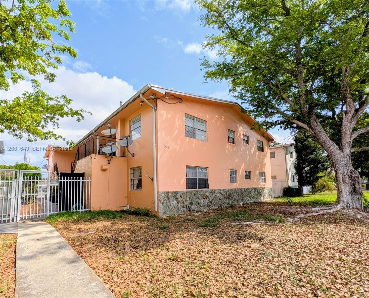 1551 NE 8th Street 8, Homestead, FL 33033, Homestead