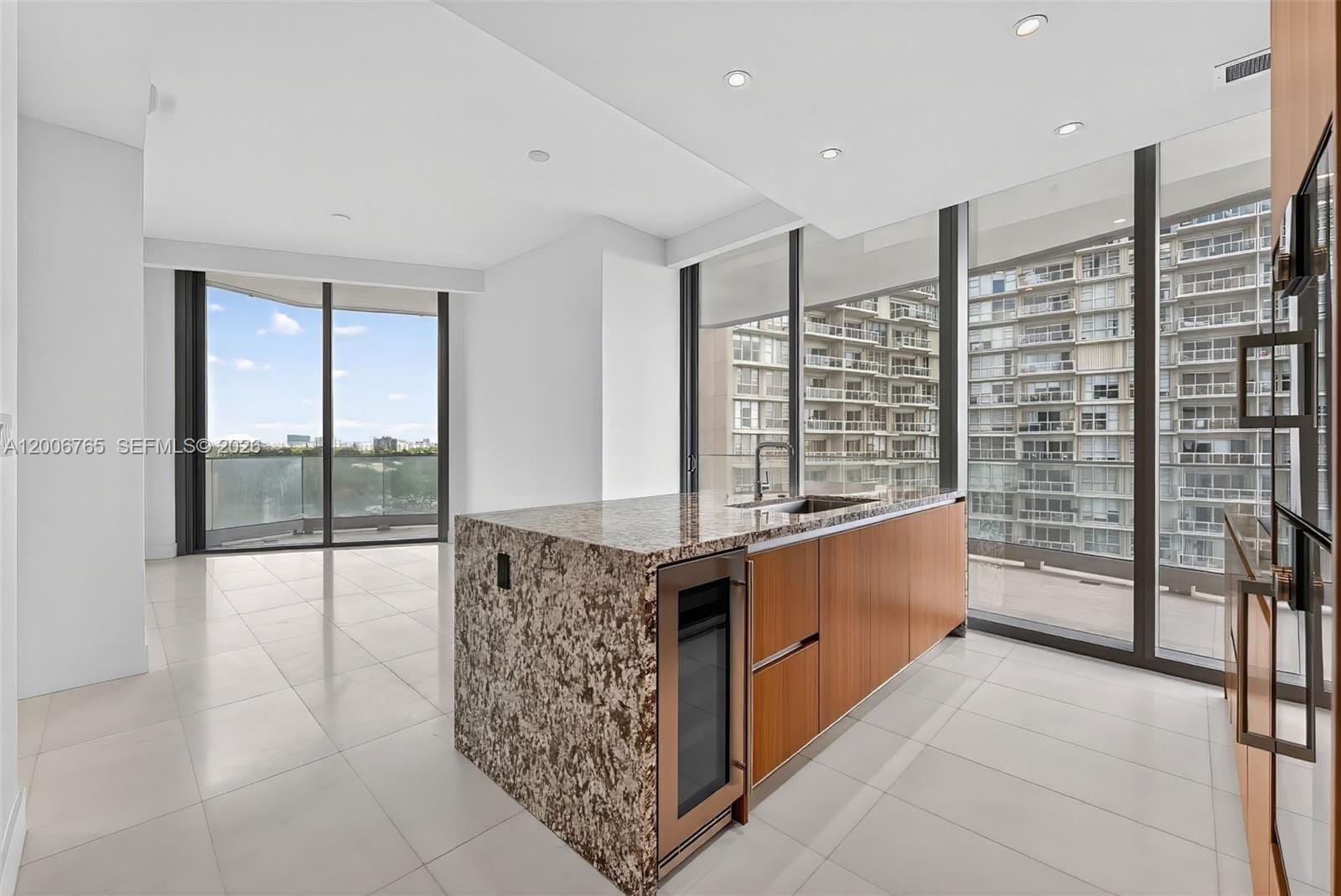 175 SE 25th Road 604, Miami, FL 33129 photo 17