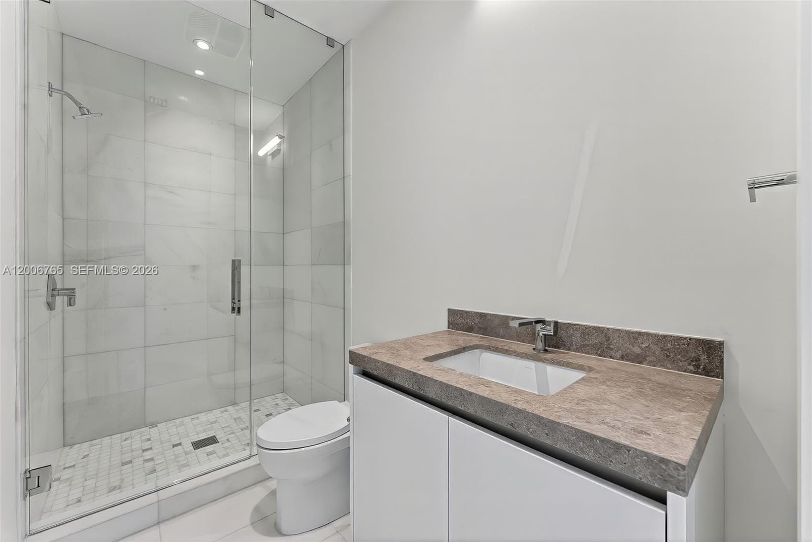 175 SE 25th Road 604, Miami, FL 33129 photo 25