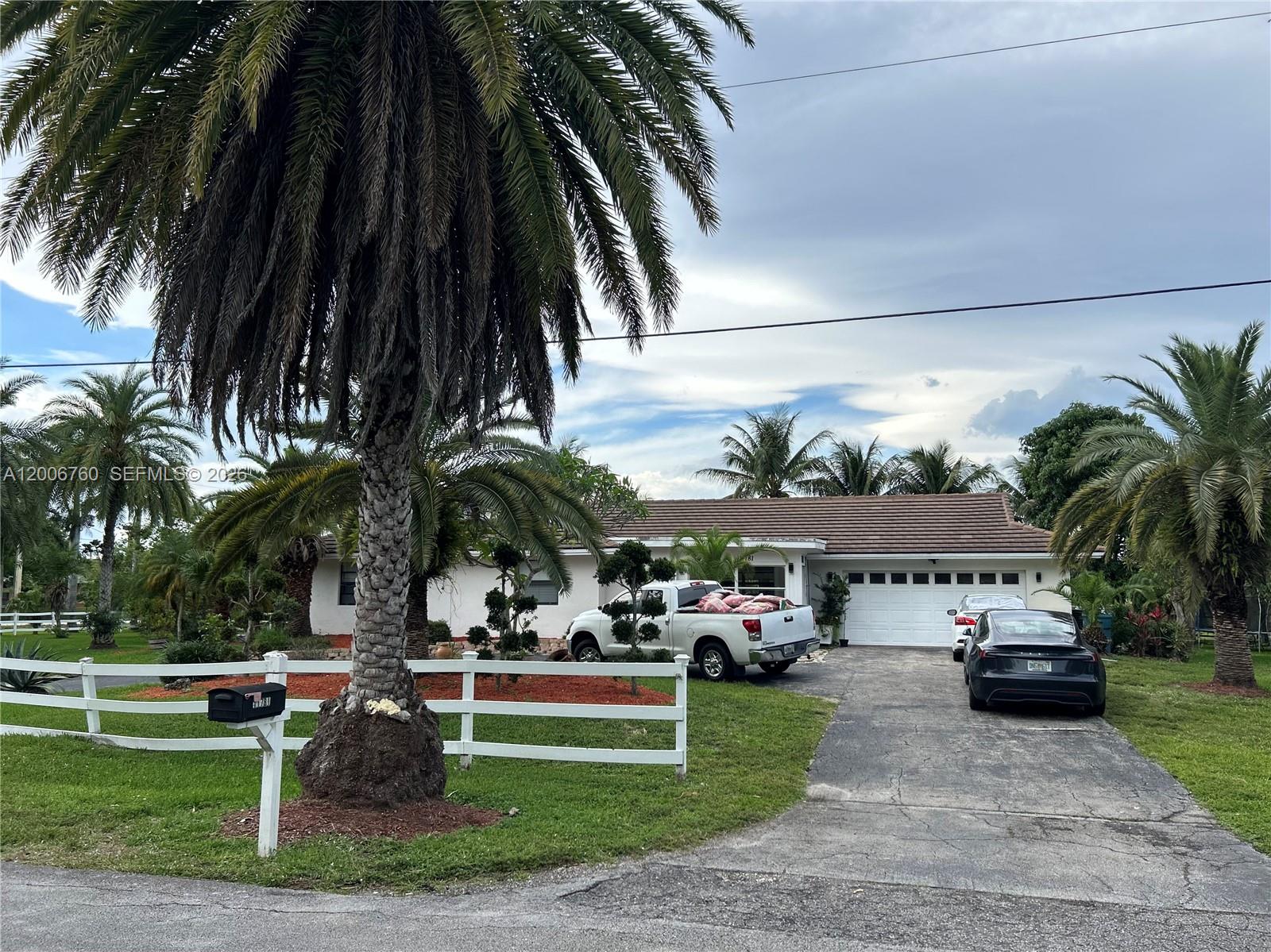 11781 NW 14th Street, Plantation, FL 33323, Plantation