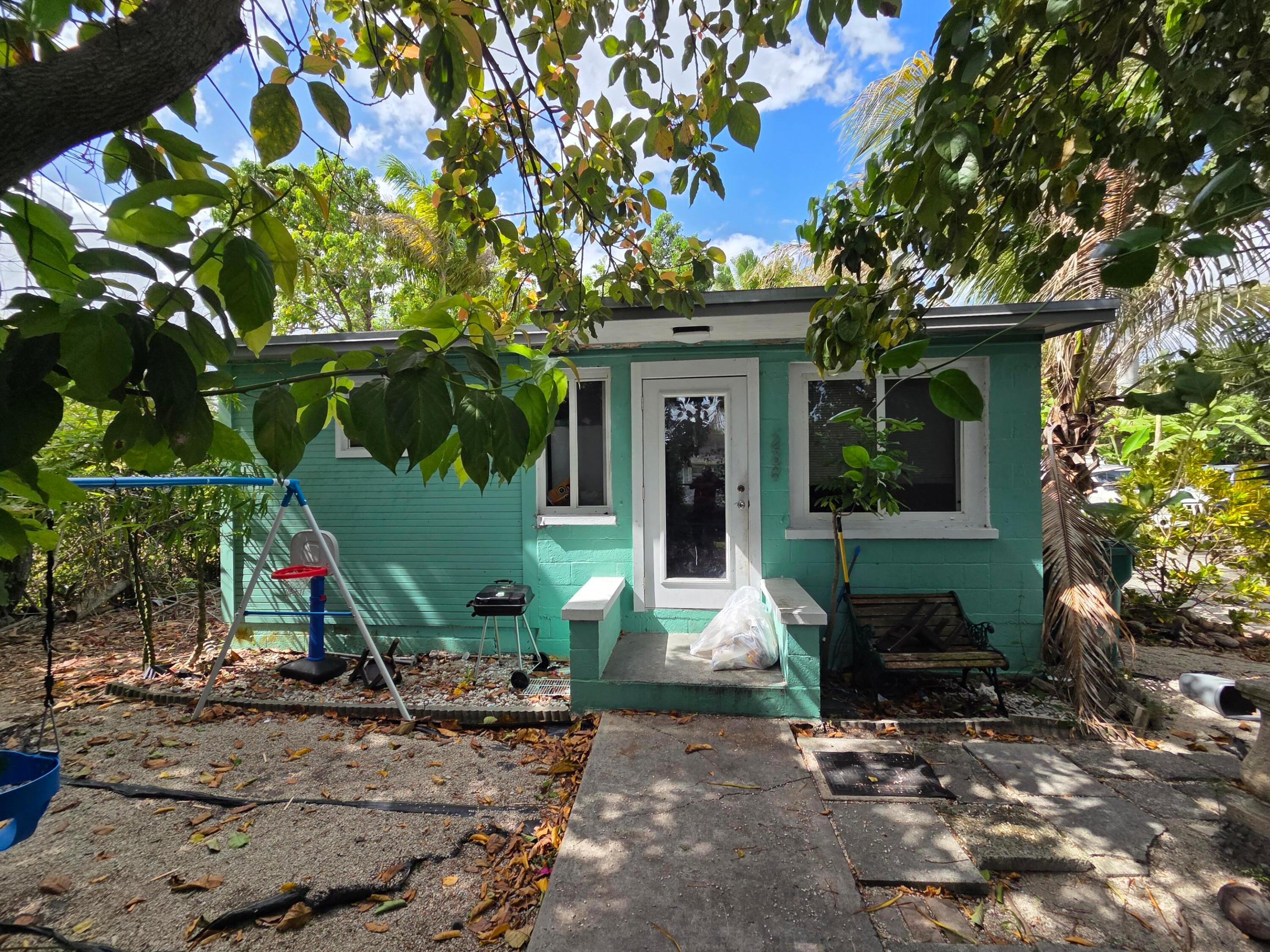 238 SW 1st Street, Florida City, FL 33034, Florida City
