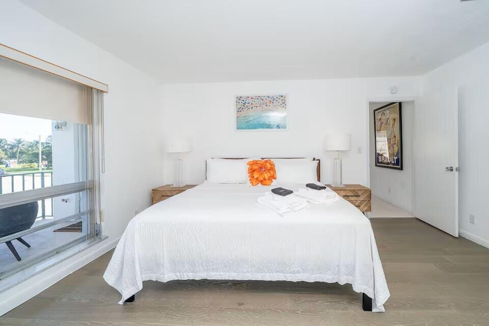 6 Lucerne Avenue 3 — photo 12