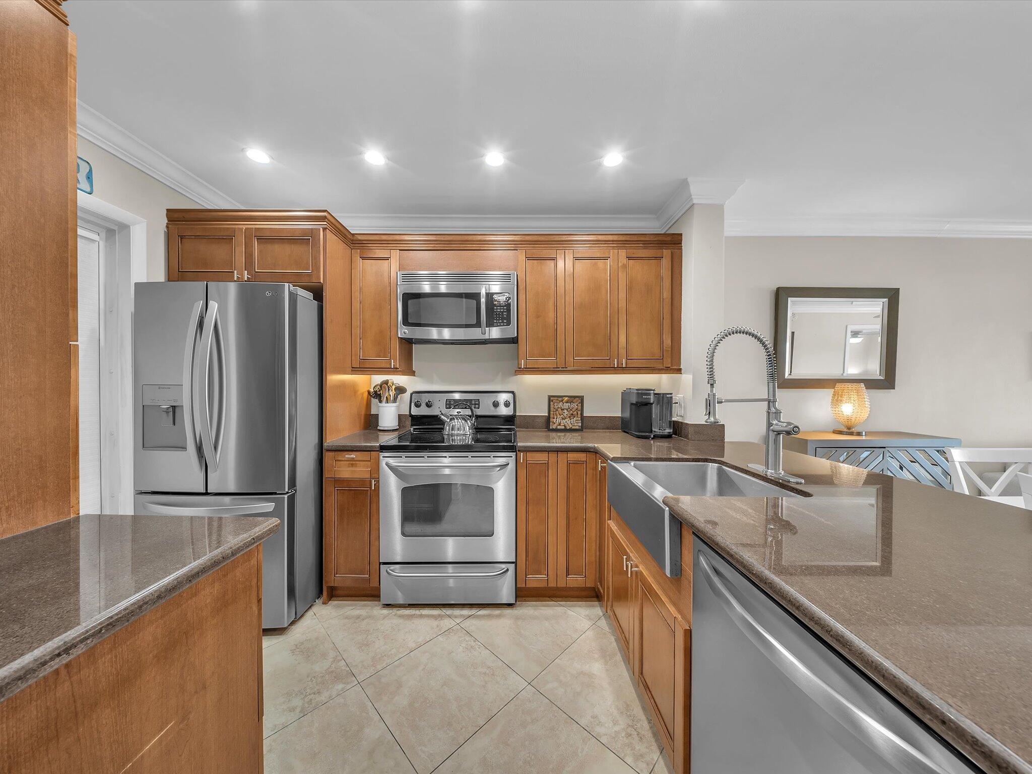 1461 S Ocean Boulevard 218, Lauderdale-By-The-Sea, FL 33062, Lauderdale By The Sea