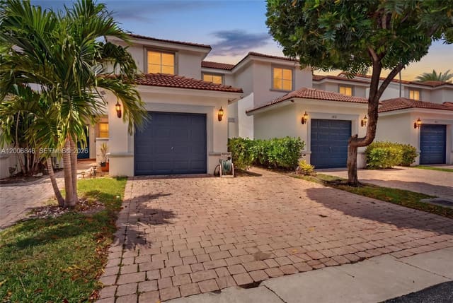 4822 NW 114th Court, sold in Dimensions at Doral, Doral, FL