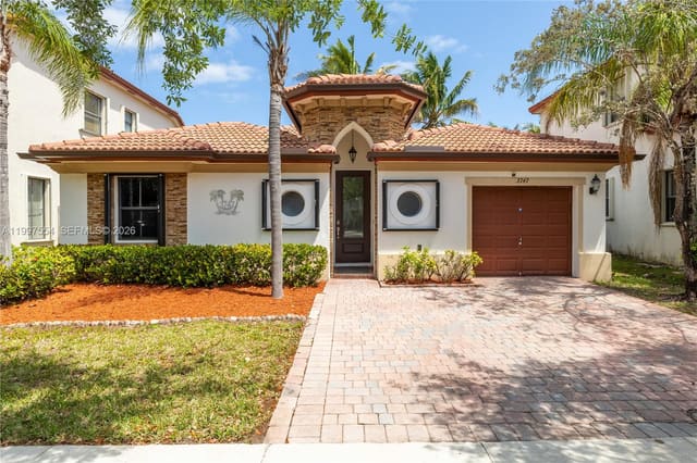 3747 SE 5th Court, sold in Baywinds Of Abaco, Homestead, FL