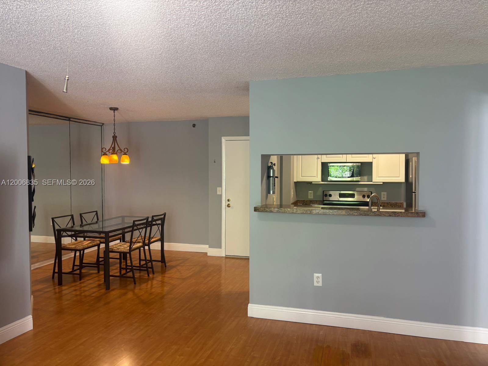 19555 E Country Club Drive 8303, Aventura, FL 33180, Aventura