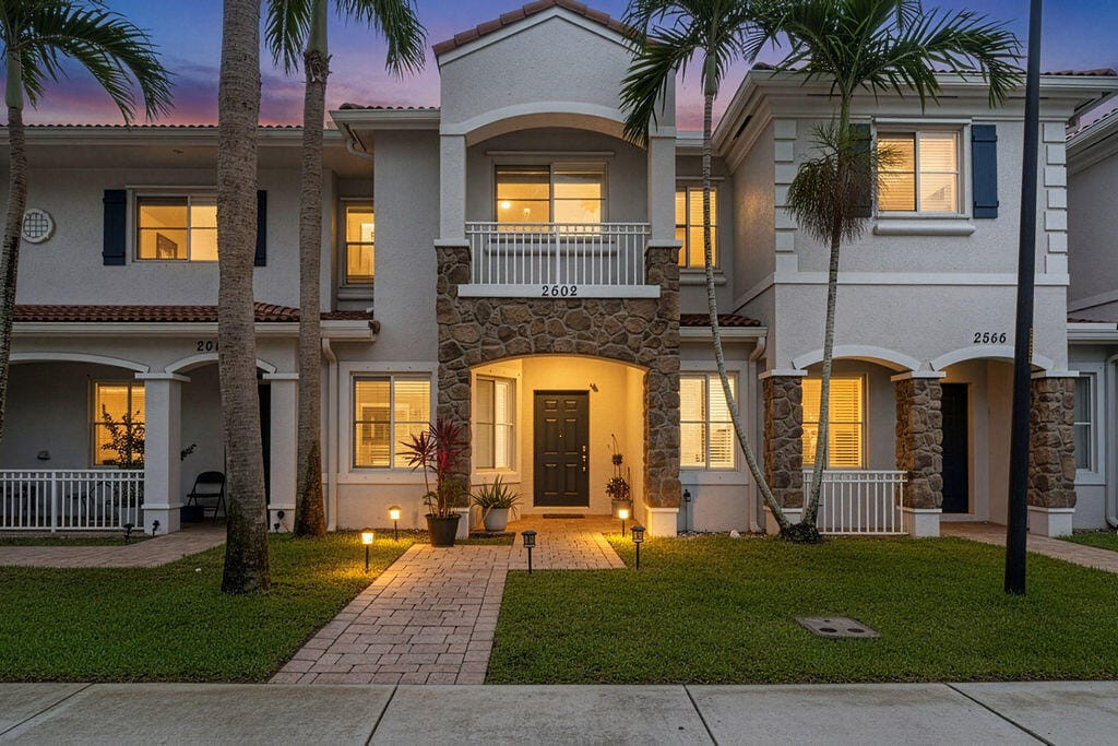 2602 SW 82nd Avenue, Miramar, FL 33025 photo 2