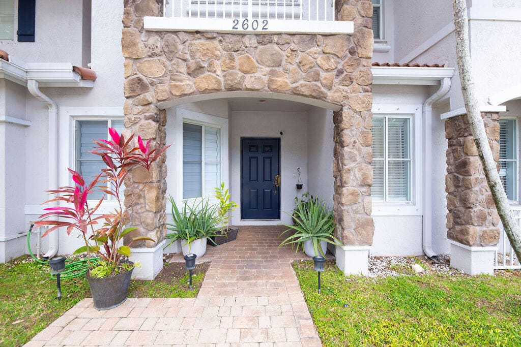 2602 SW 82nd Avenue, Miramar, FL 33025 photo 3
