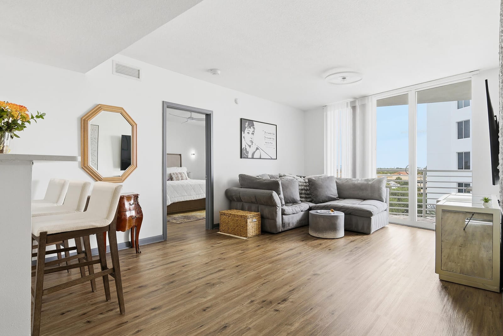 1551 N Flagler Drive 605 — photo 5