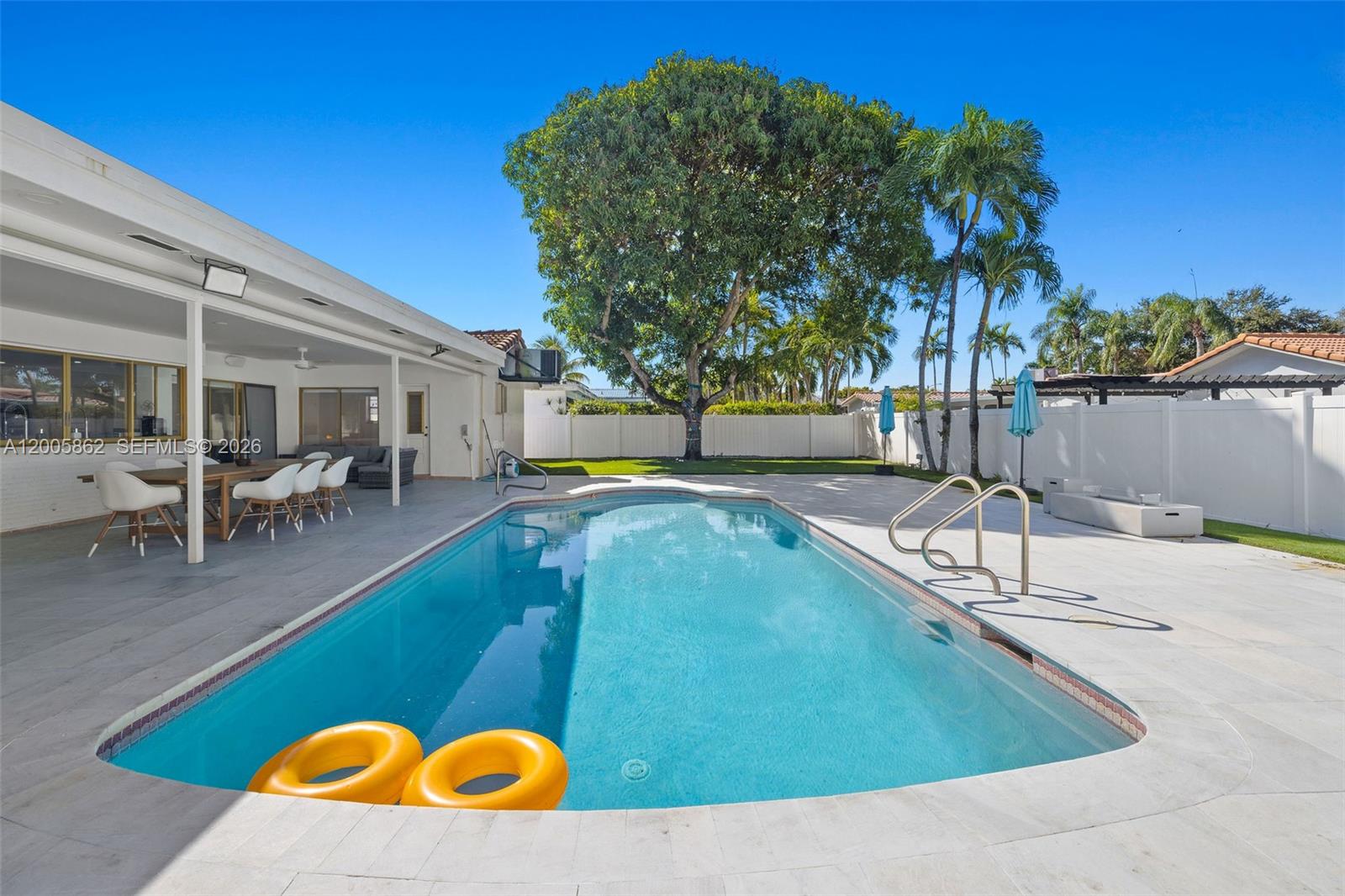 3460 N 46th Avenue, Hollywood, FL 33021, Hollywood